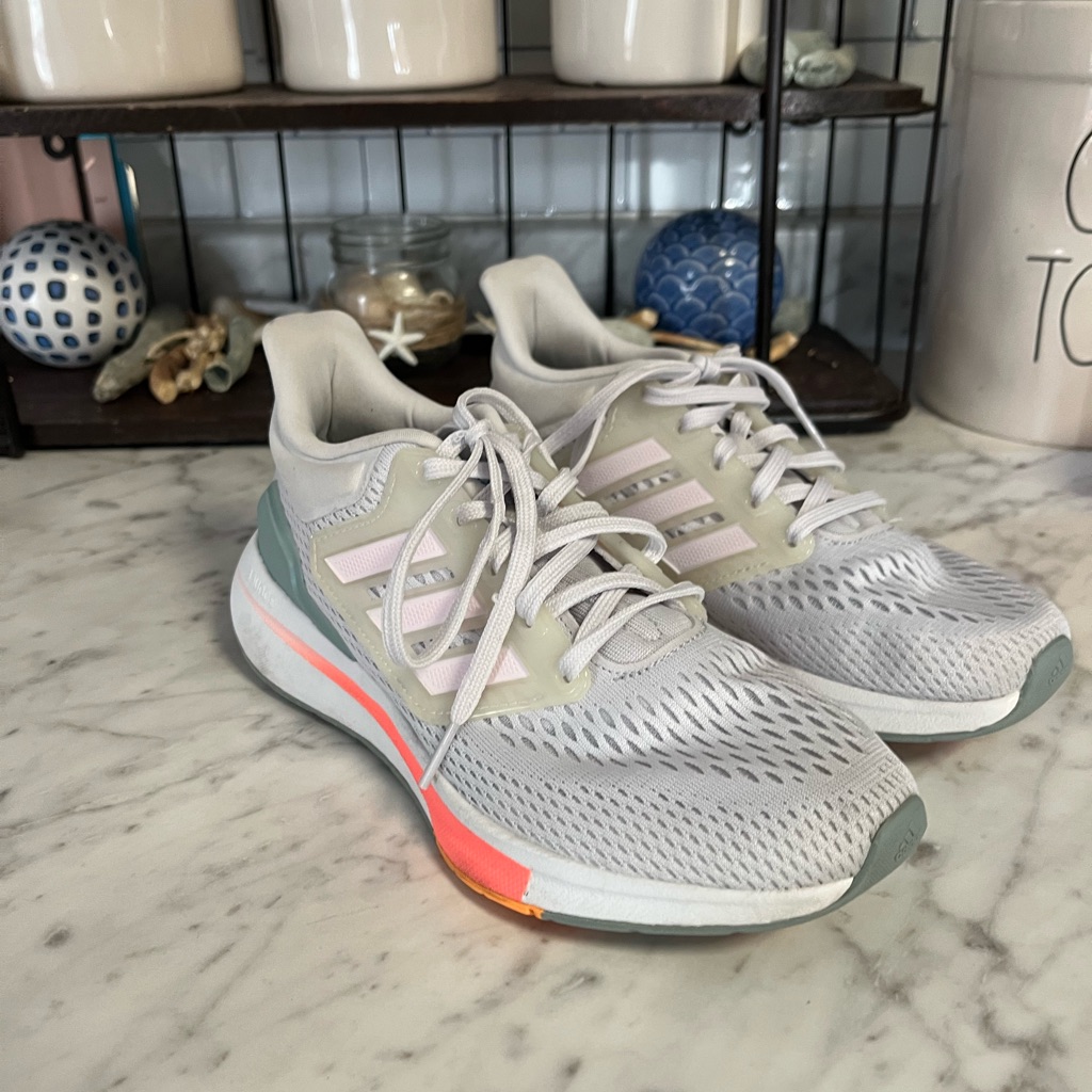 Adidas Eq 21 Run Women' Running Shoes Size 6
